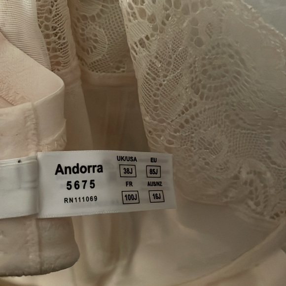 Panache Superbra. Size: 38J (UK) - Picture 6 of 7